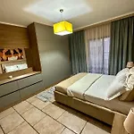 Apartment Amos Center Tirana
