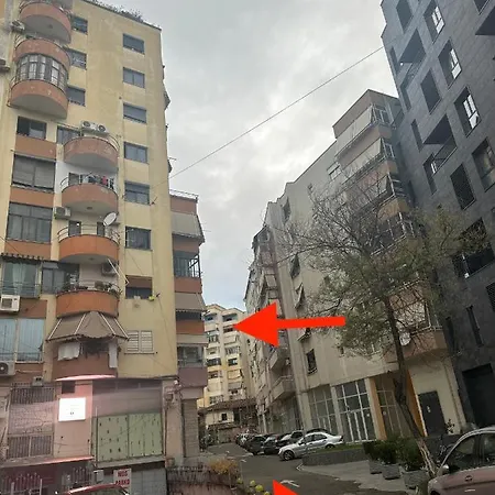 Amos Center Tirana