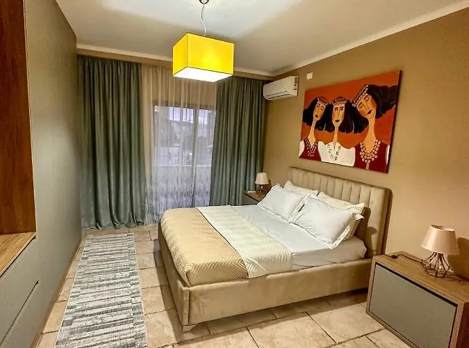 Amos Center Appartement *